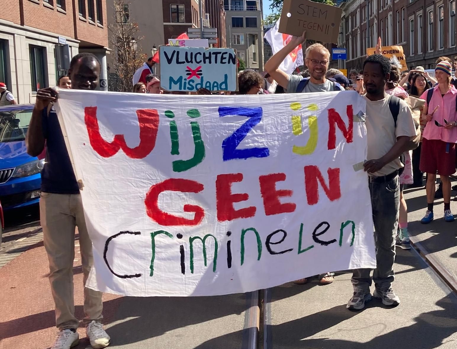 Hulp niet, mensen zonder papieren straks nog wel, strafbaar